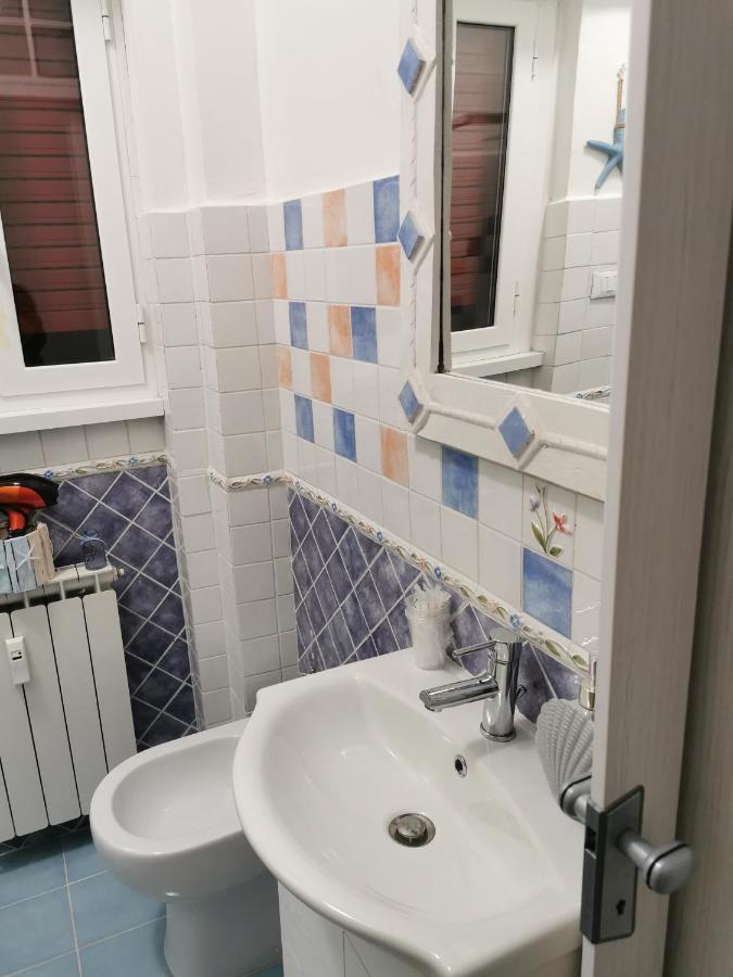 Il Mare Di Delfy Apartment Lido di Ostia Bagian luar foto