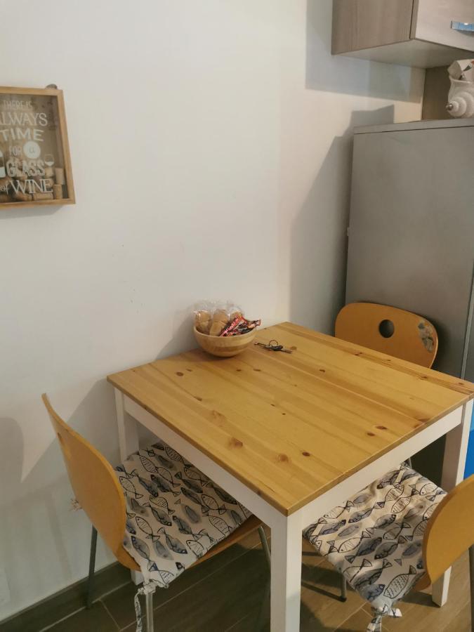Il Mare Di Delfy Apartment Lido di Ostia Bagian luar foto